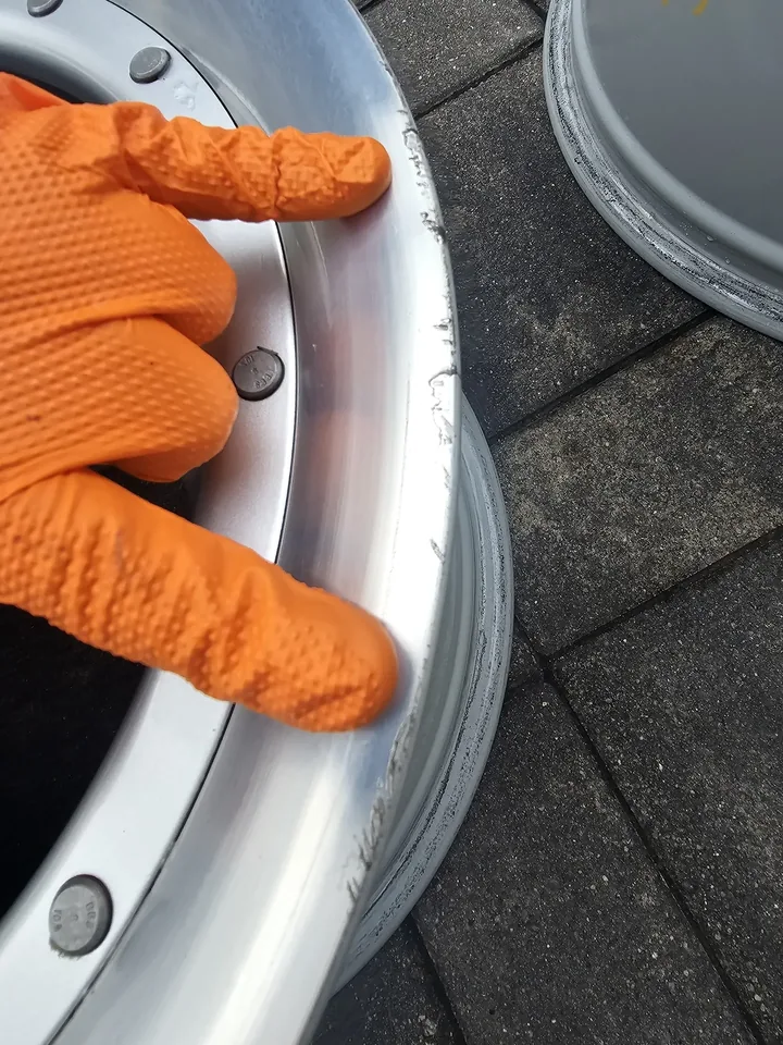 BBS Moda 2 17" Staggered Supra Fitment — photo 13