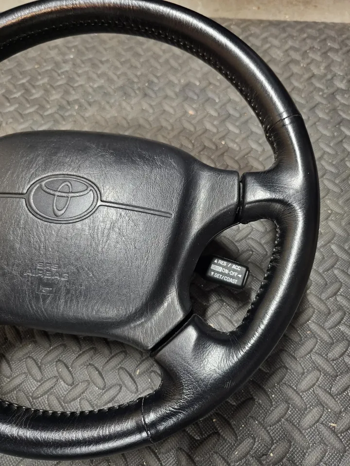 1995 Leather Steering Wheel with Airbag — photo 2